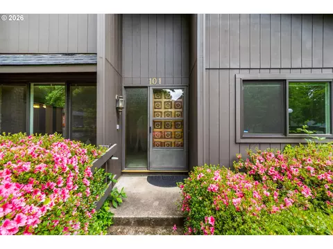 Other - 101 Westbrook Way, Eugene, OR 97405 photo 2 of 10