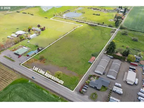 2565 Ellendale Ave, Dallas, OR 97338