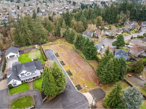 28700 SW Canyon Creek Rd S, Wilsonville, OR 97070