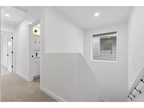 Entry Way - 4063 SW Mckinley #35, Gresham, OR 97080 photo 2 of 3