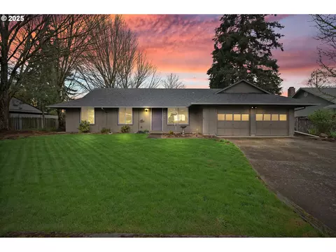 10002 NE 9th St, Vancouver, WA 98664
