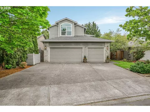 28263 SW Wagner St, Wilsonville, OR 97070