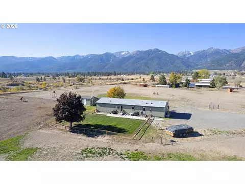 14486 Hunt Mountain Ln, Baker City, OR 97814