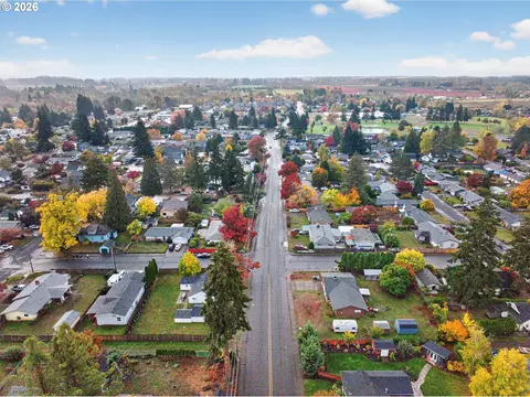 View/Area - 424 S 10th Ave, Cornelius, OR 97113 photo 6 of 7
