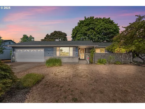 6704 Kansas St, Vancouver, WA 98661