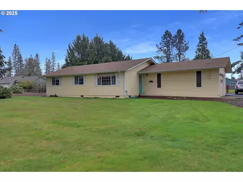 25651 Tidball Ln, Veneta, OR 97487