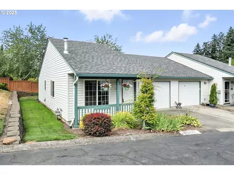 15415 SW Picadilly Ln, Beaverton, OR 97007