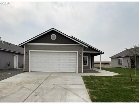 370 Michelle Ave, Umatilla, OR 97882