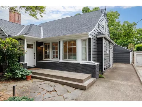 7407 SE 30th Ave, Portland, OR 97202