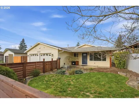 7001 SE 71st Ave, Portland, OR 97206
