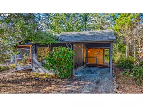 37800 18th St, Manzanita, OR 97130