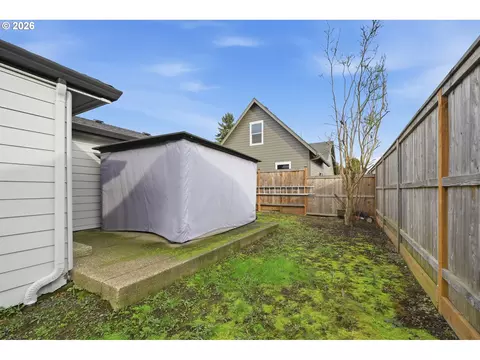 Other - 1271 Arcadia Dr, Eugene, OR 97401 photo 7 of 8