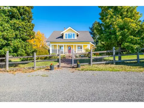 Exterior - 7908 Boedigheimer Rd, Sublimity, OR 97385 photo 2 of 11