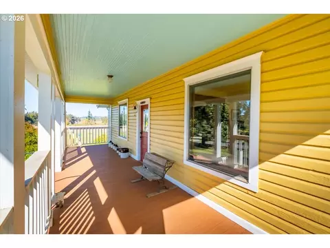 Exterior - 7908 Boedigheimer Rd, Sublimity, OR 97385 photo 4 of 11