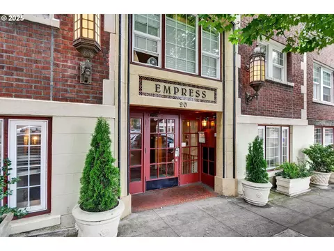 20 NW 16th Ave #409, Portland, OR 97209