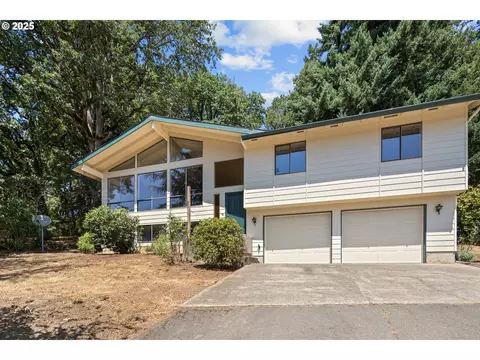4585 SW Homesteader Rd, Wilsonville, OR 97070