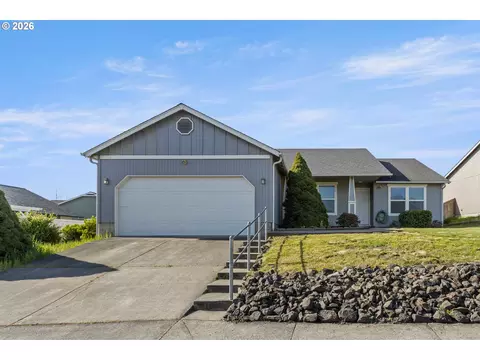133 Silverado St, Roseburg, OR 97471