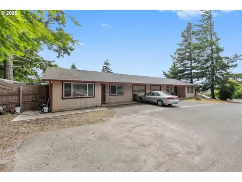 245247 Ackerman Ave, Coos Bay, OR 97420