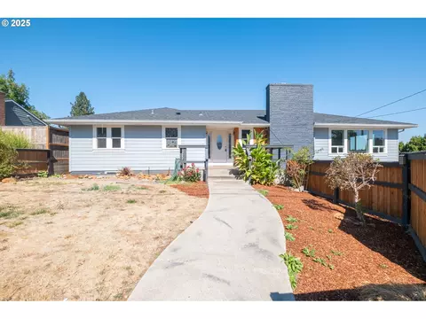 175 Candalaria Blvd SE, Salem, OR 97302