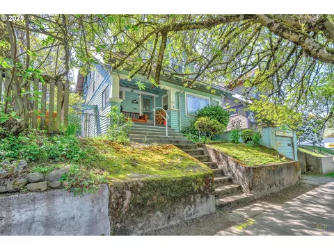 3516 SE Division St, Portland, OR 97202