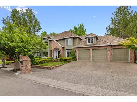 14135 Edenberry Dr, Lake Oswego, OR 97035