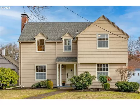 6502 SE 31st Ave, Portland, OR 97202