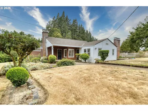 35177 Pittsburg Rd, Saint Helens, OR 97051