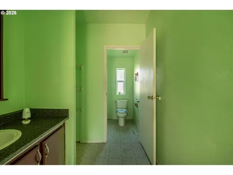 Other - 1633 Maple St, Florence, OR 97439 photo 18 of 30