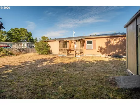Other - 1633 Maple St, Florence, OR 97439 photo 24 of 30