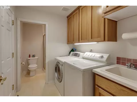 Other - 2925 SE Cleveland Dr, Gresham, OR 97080 photo 4 of 13