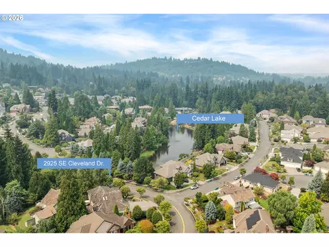 View/Area - 2925 SE Cleveland Dr, Gresham, OR 97080 photo 2 of 3