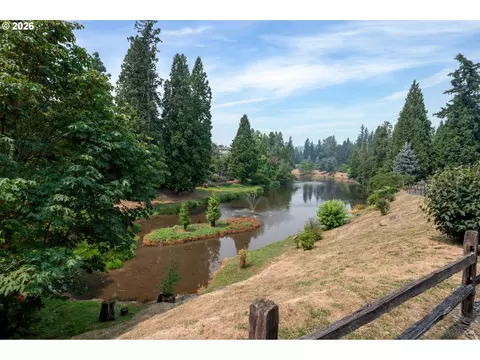 View/Area - 2925 SE Cleveland Dr, Gresham, OR 97080 photo 3 of 3