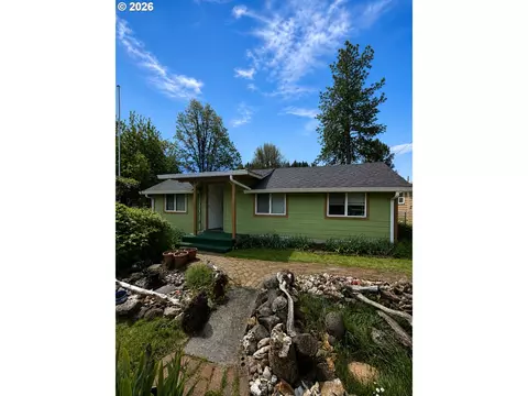 1649 Elm St, Sweet Home, OR 97386
