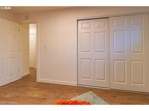 1682 Hemlock St, Eugene, OR 97404 photo 19