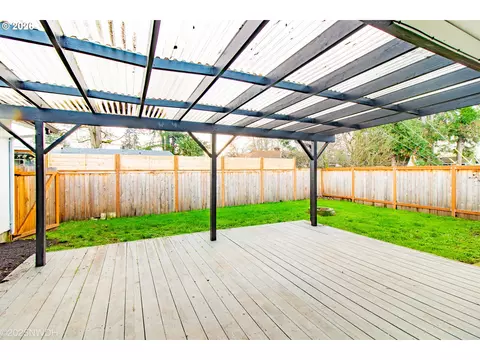 1682 Hemlock St, Eugene, OR 97404 photo 29