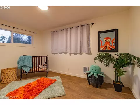 1682 Hemlock St, Eugene, OR 97404 photo 18