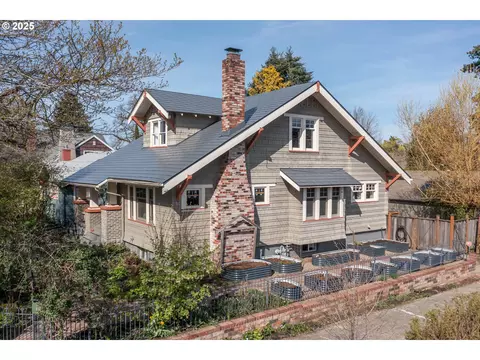 7234 SE 18th Ave, Portland, OR 97202