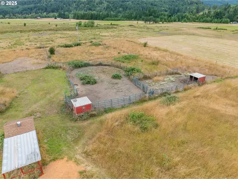 45651 Johnson Mountain Rd, Powers, OR 97466 photo 7