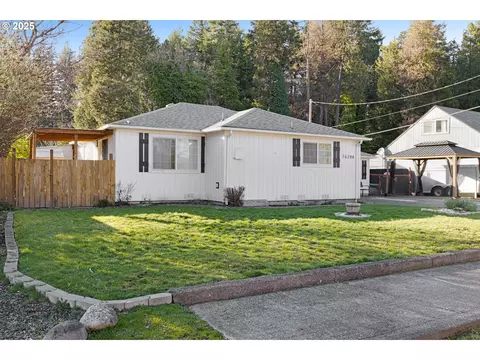 76288 Jasper Dr, Oakridge, OR 97463