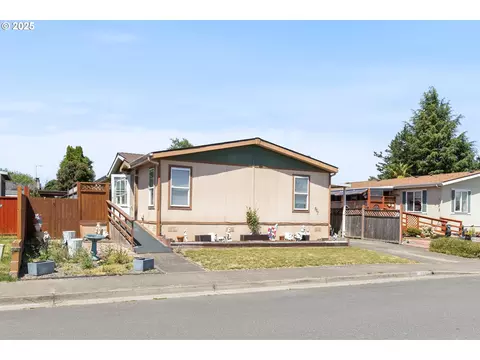 857 Hoffman Rd, Salem, OR 97301