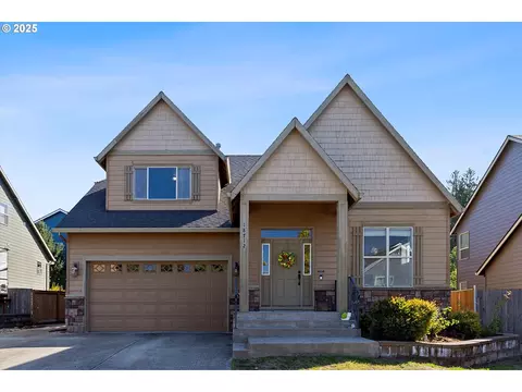18712 Cloud Cap Ave, Sandy, OR 97055