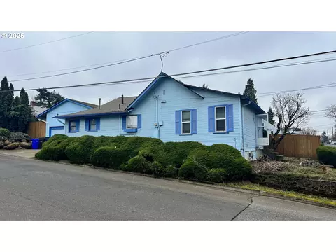 624 Mount Hood St, Oregon City, OR 97045