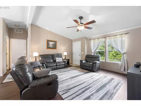 252 Blackledge Rd, Carson, WA 98610 photo 6