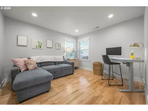 Other - 545 Dartmoor Dr, Eugene, OR 97401 photo 3 of 6