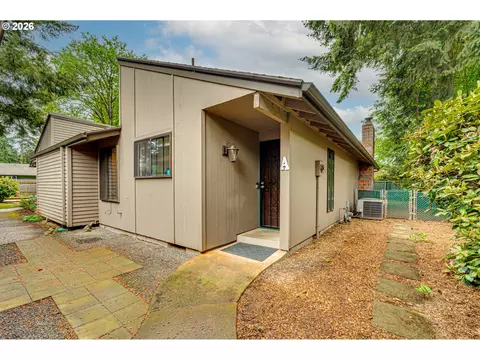 8109 NE 14th St #A, Vancouver, WA 98664