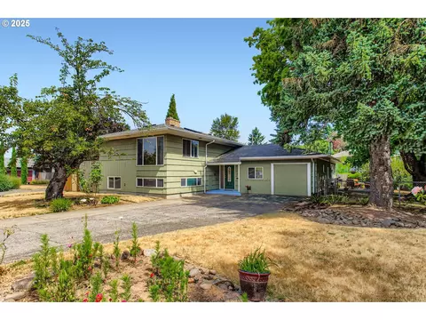 14555 NE Knott Ct, Portland, OR 97230