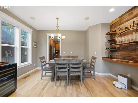 Dining - 4913 E Masters Dr, Newberg, OR 97132 photo 1 of 3