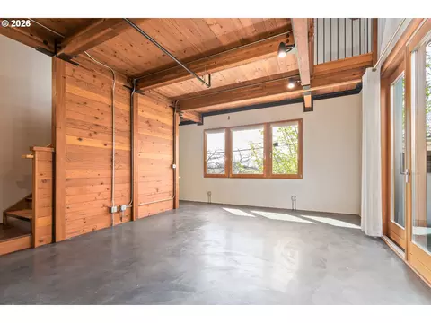 Living - 321 Mill St #1, Eugene, OR 97401 photo 8 of 8