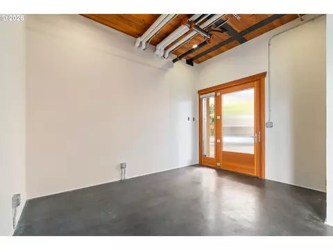 Entry Way - 321 Mill St #1, Eugene, OR 97401 photo 1 of 1