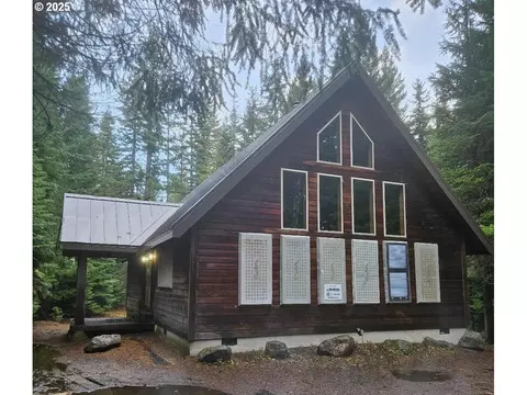 10675 Cooper Spur Rd, Mount Hood, OR 97041